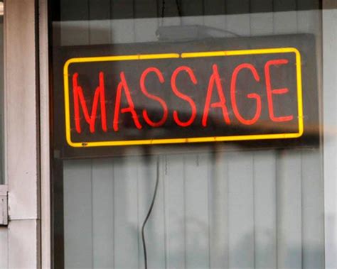 Sexual massage Carlos Barbosa