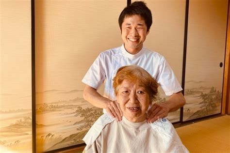 Sexual massage Mizuho