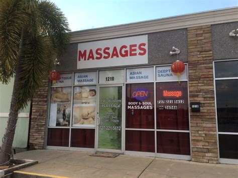 Sexual massage Palm City