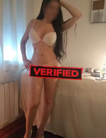 Vanessa fucker Find a prostitute Wasaga Beach